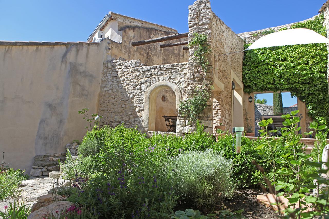 Villa Velleron Exterior foto